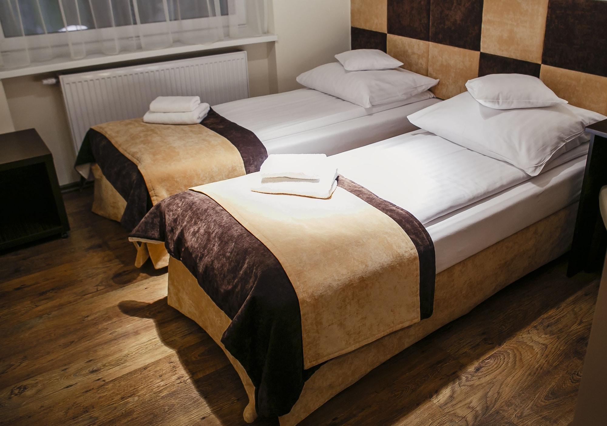 Boutique Hotel'S II Rewolucji วูดช์ ภายนอก รูปภาพ