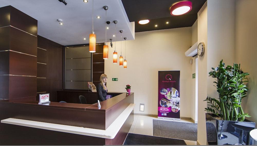 Boutique Hotel'S II Rewolucji วูดช์ ภายนอก รูปภาพ