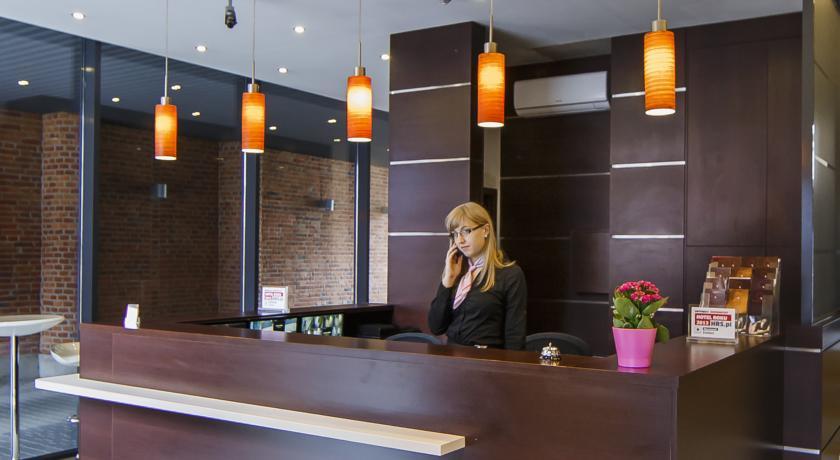 Boutique Hotel'S II Rewolucji วูดช์ ภายนอก รูปภาพ