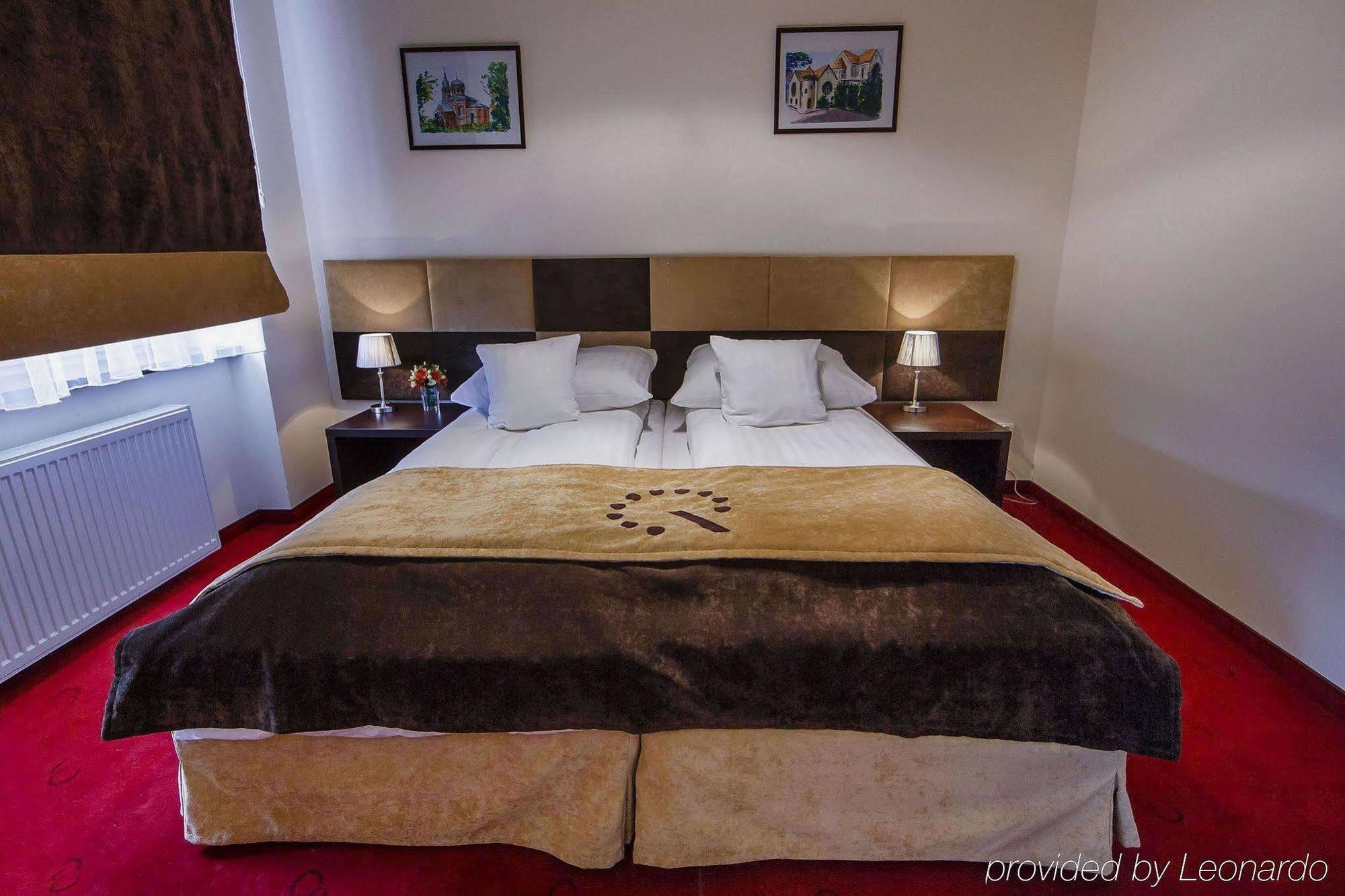 Boutique Hotel'S II Rewolucji วูดช์ ภายนอก รูปภาพ