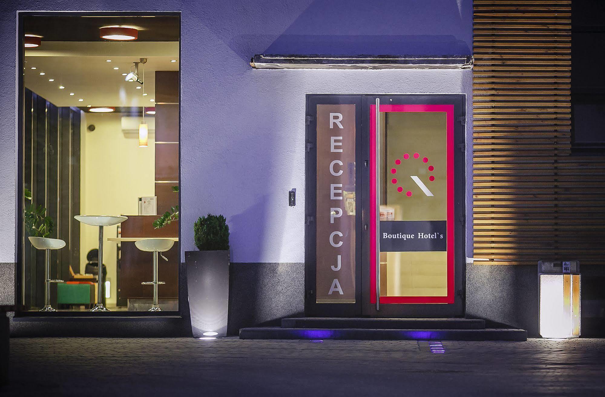Boutique Hotel'S II Rewolucji วูดช์ ภายนอก รูปภาพ