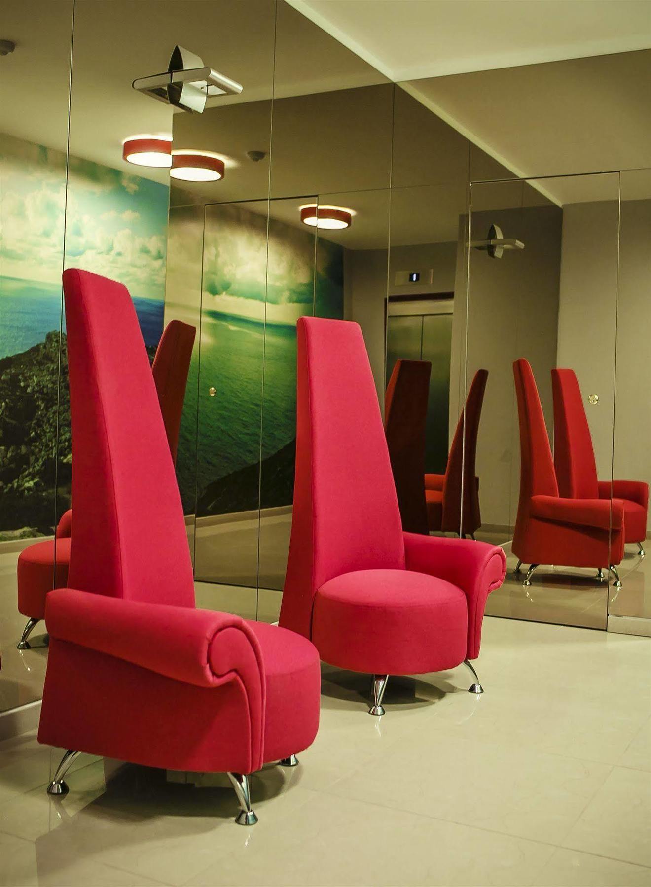 Boutique Hotel'S II Rewolucji วูดช์ ภายนอก รูปภาพ